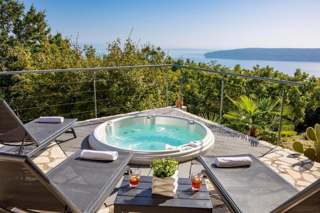 Villa Surina Мошченице Экстерьер фото